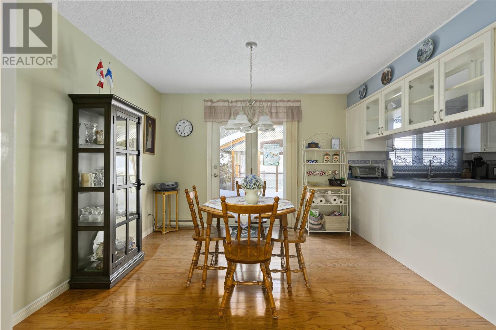 16 Chartwell Dr, Sault Ste. Marie, Ontario P6A 6A2 - Photo 10 - SM260137