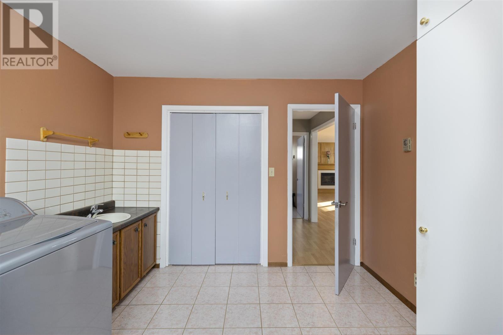 16 Chartwell Dr, Sault Ste. Marie, Ontario P6A 6A2 - Photo 31 - SM260137