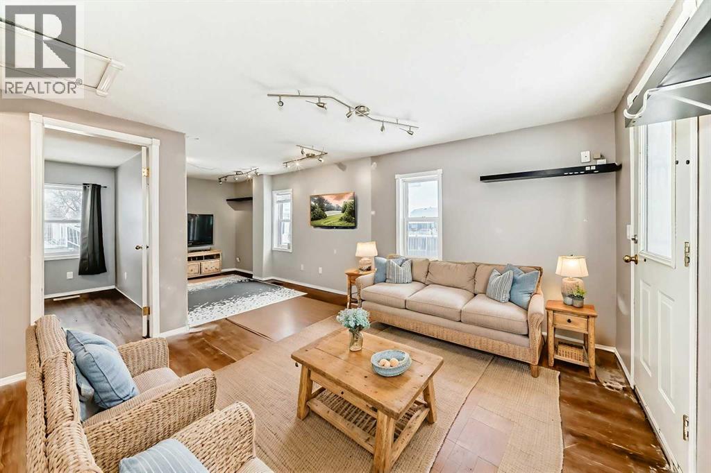 5209 46 Street, Rimbey, Alberta  T0C 2J0 - Photo 14 - A2281410