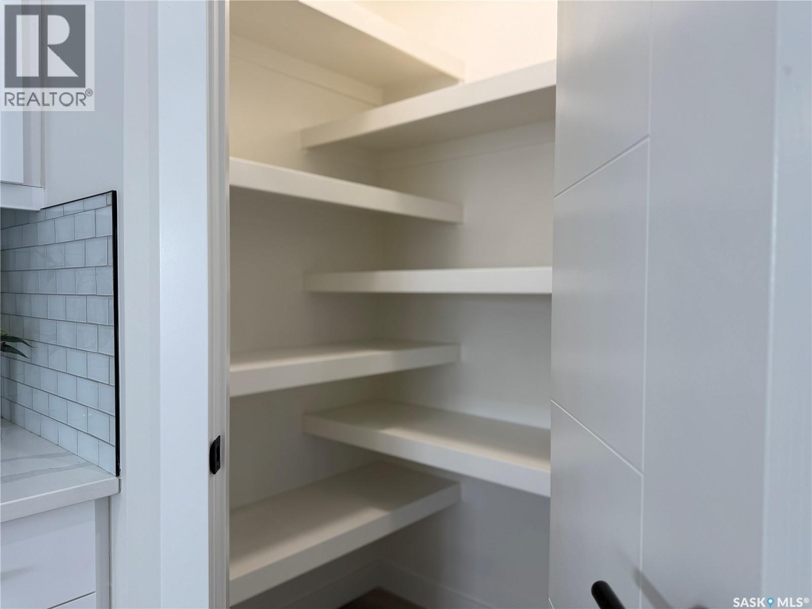 810 Ballesteros Crescent, Warman, Saskatchewan  S0K 4S4 - Photo 8 - SK026884