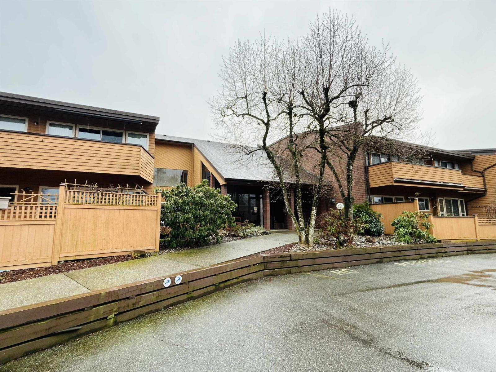 213 46210 CHILLIWACK CENTRAL ROAD|Chilliwack Proper South, Chilliwack, British Columbia