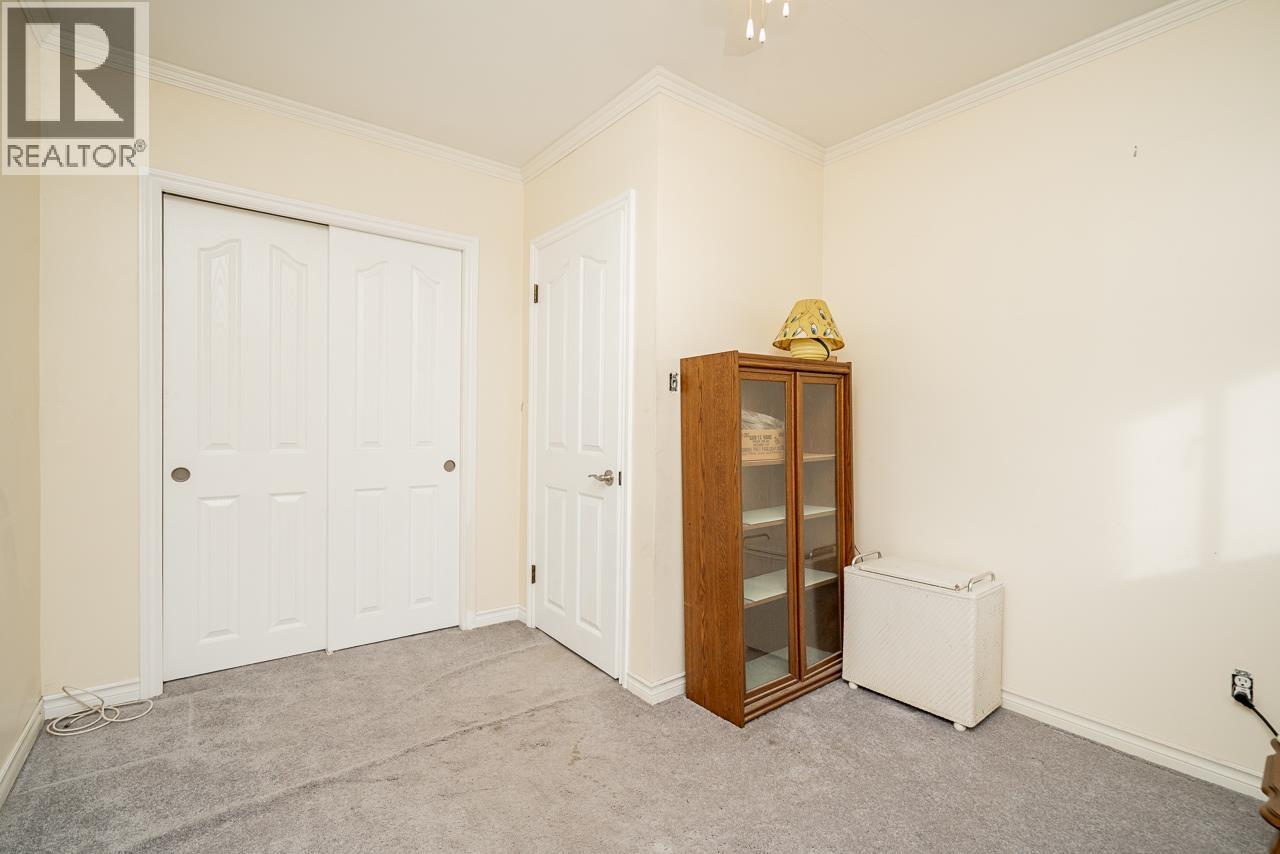 Listing Picture 16 of 40 : 2655 E 53 AVENUE, Vancouver / 溫哥華 - 魯藝地產 Yvonne Lu Group - MLS Medallion Club Member