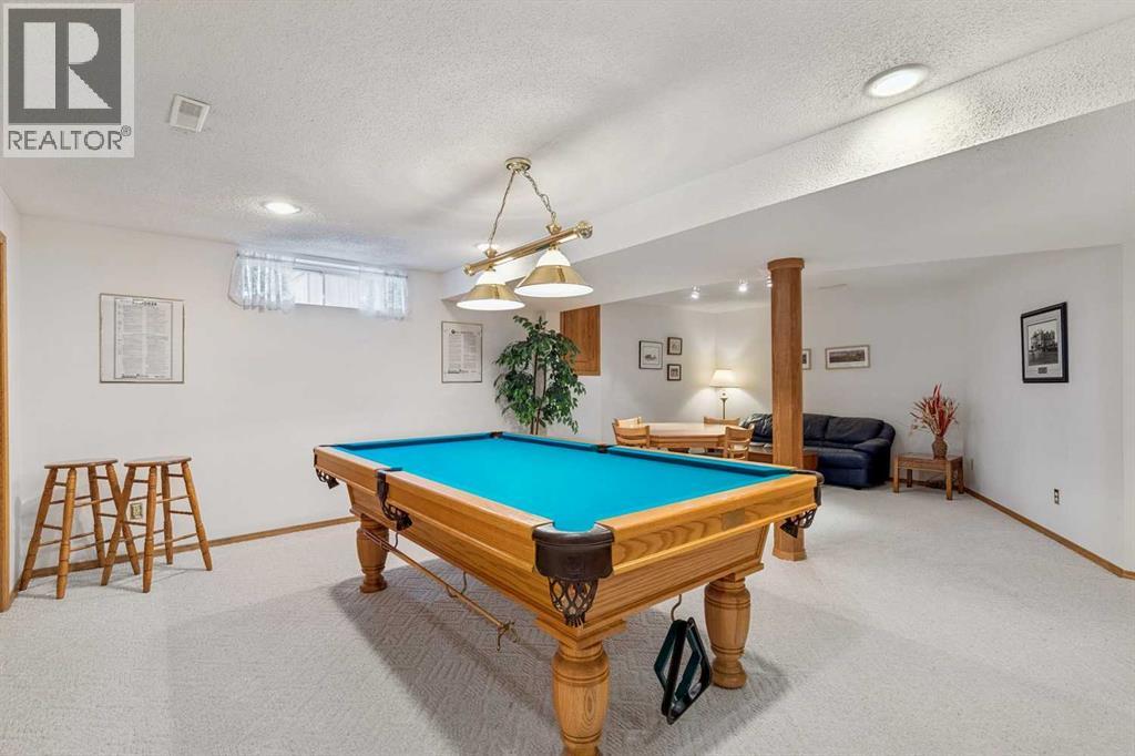 75 Shawnee Crescent, Calgary, Alberta  T2Y 1W4 - Photo 29 - A2276077