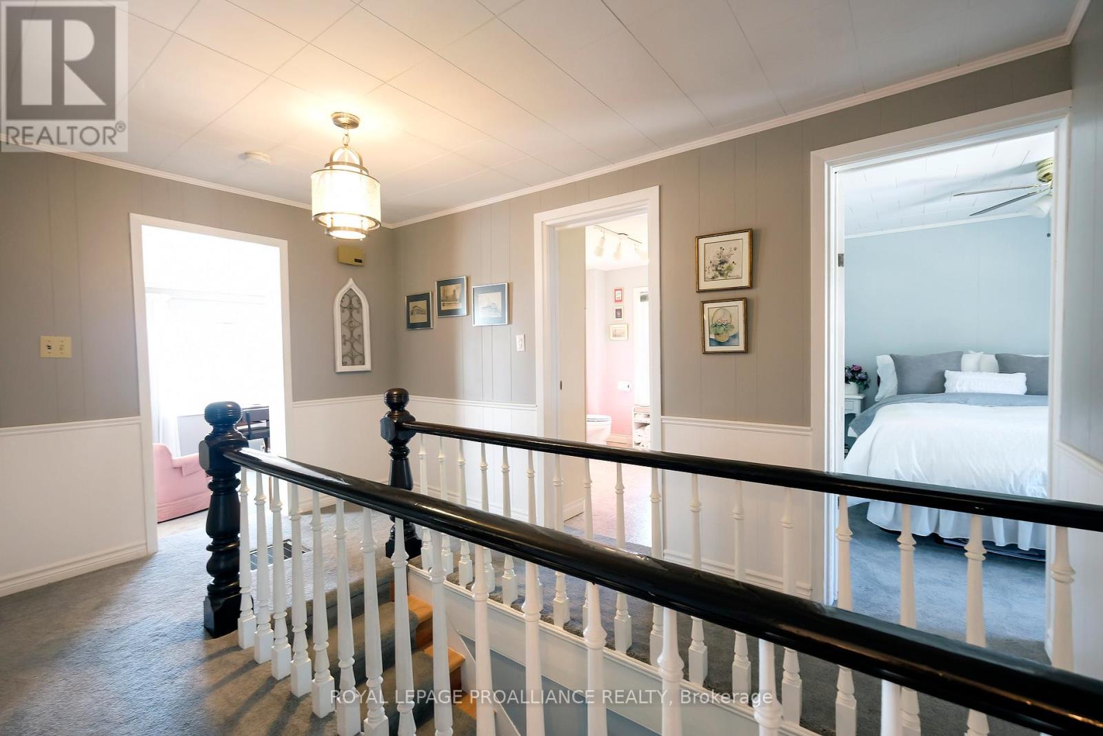 70 Front Street S, Belleville (Belleville Ward), Ontario  K8N 2Y3 - Photo 23 - X12740258