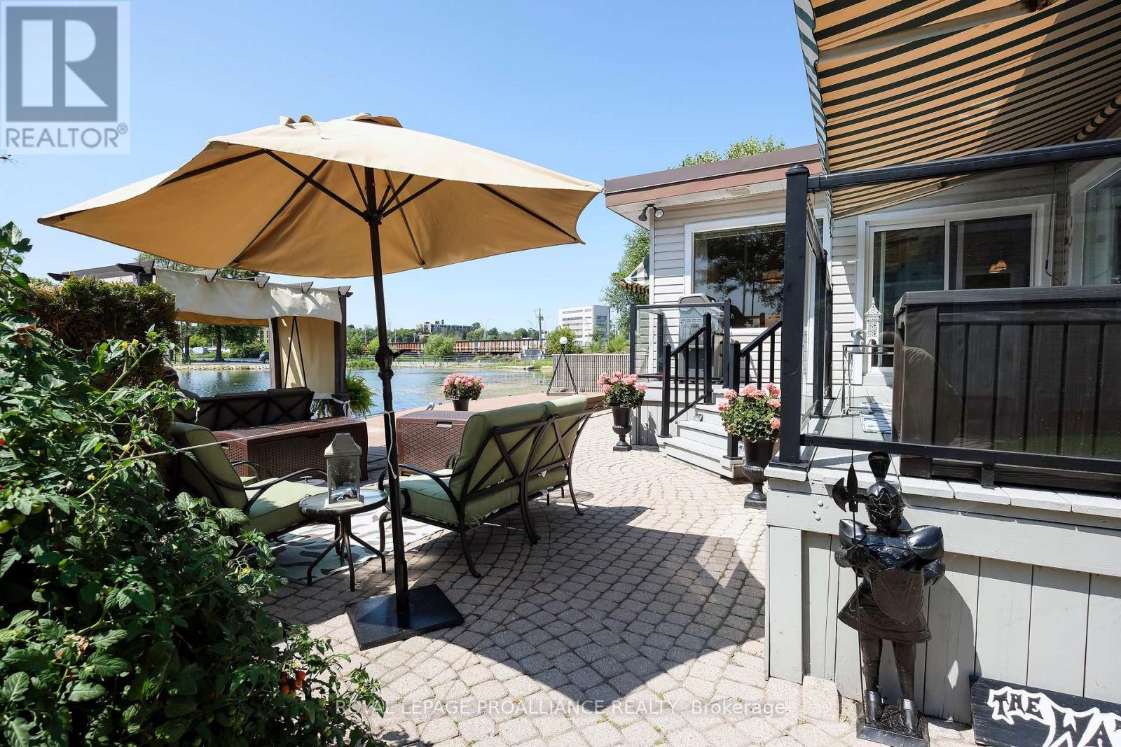 70 Front Street S, Belleville (Belleville Ward), Ontario  K8N 2Y3 - Photo 26 - X12740258