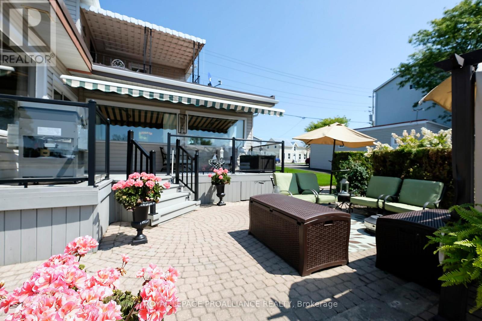 70 Front Street S, Belleville (Belleville Ward), Ontario  K8N 2Y3 - Photo 27 - X12740258