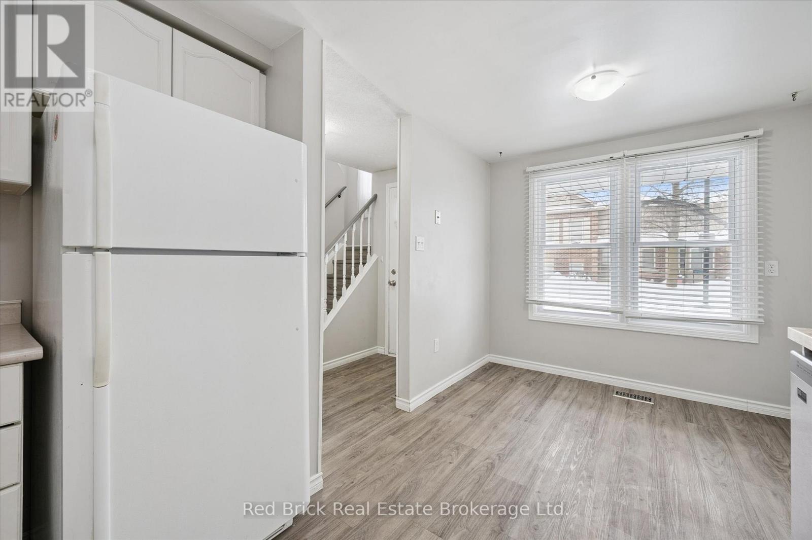 41 - 180 Marksam Road, Guelph, Ontario  N1H 8G4 - Photo 3 - X12740210