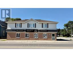 414 10TH STREET, Hanover, Ontario