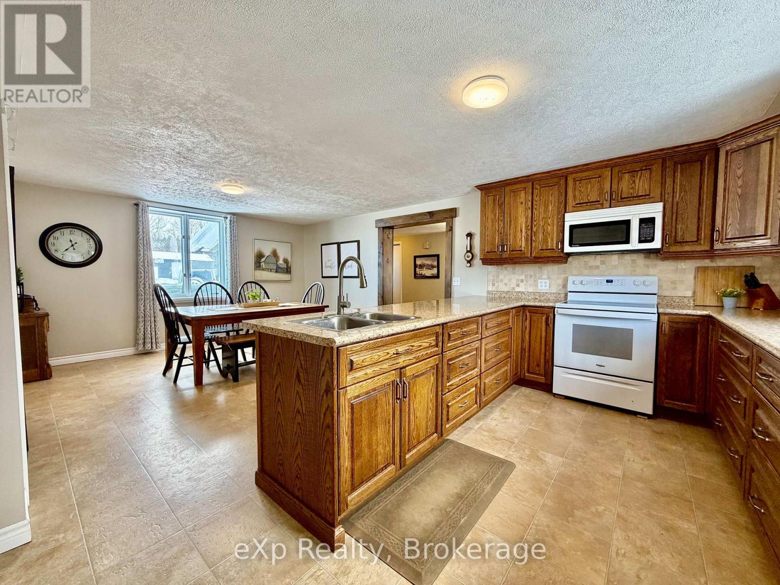 935 Concession 10 Road, South Bruce, Ontario  N0G 2J0 - Photo 10 - X12740250