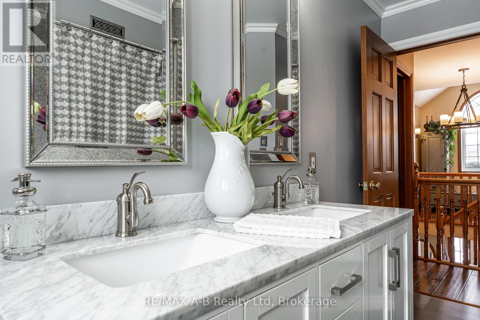 197 Boyce Street, Perth South, Ontario  N0K 1X0 - Photo 33 - X12740328