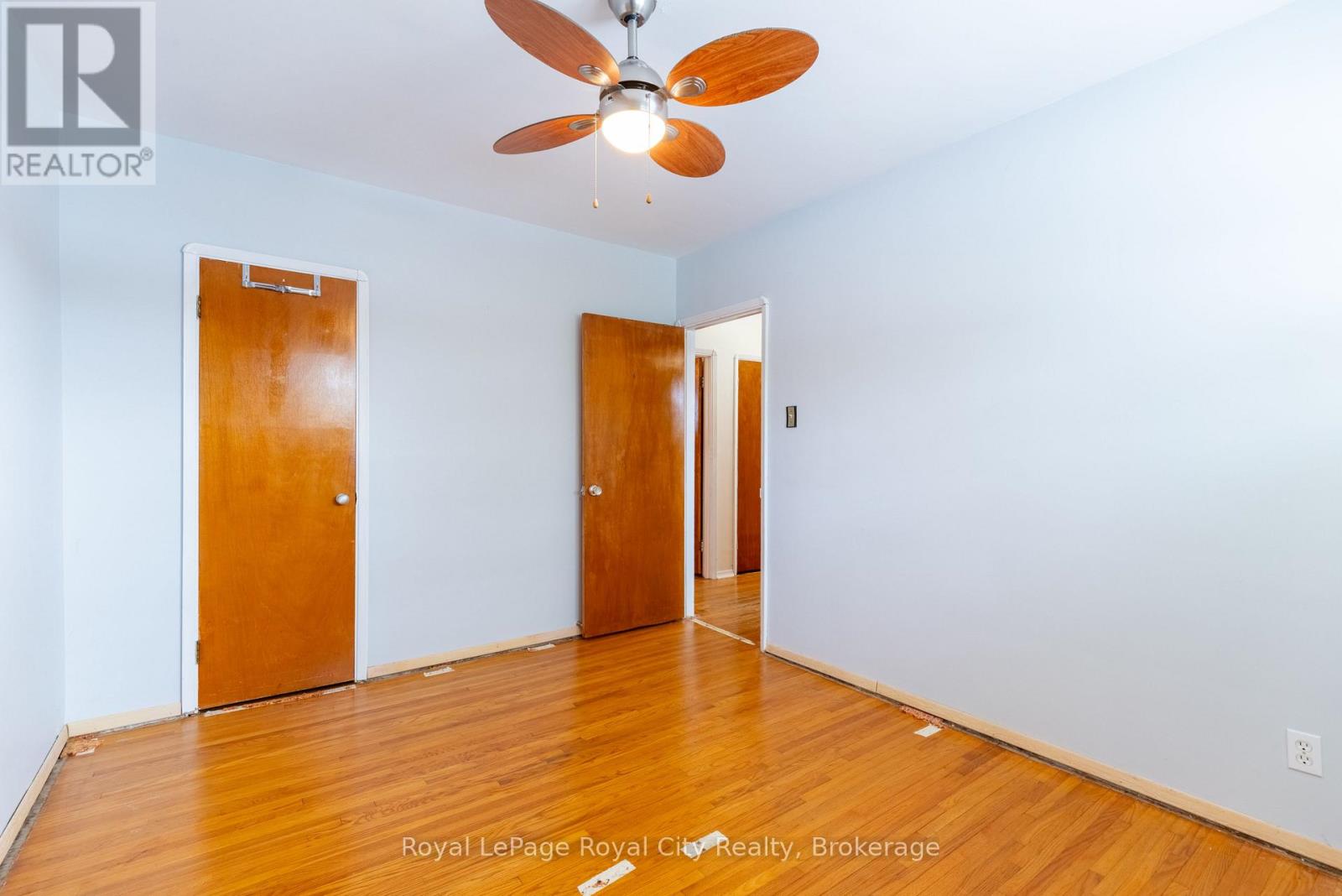 35 Dumbarton Street, Guelph, Ontario  N1E 3T4 - Photo 21 - X12740356