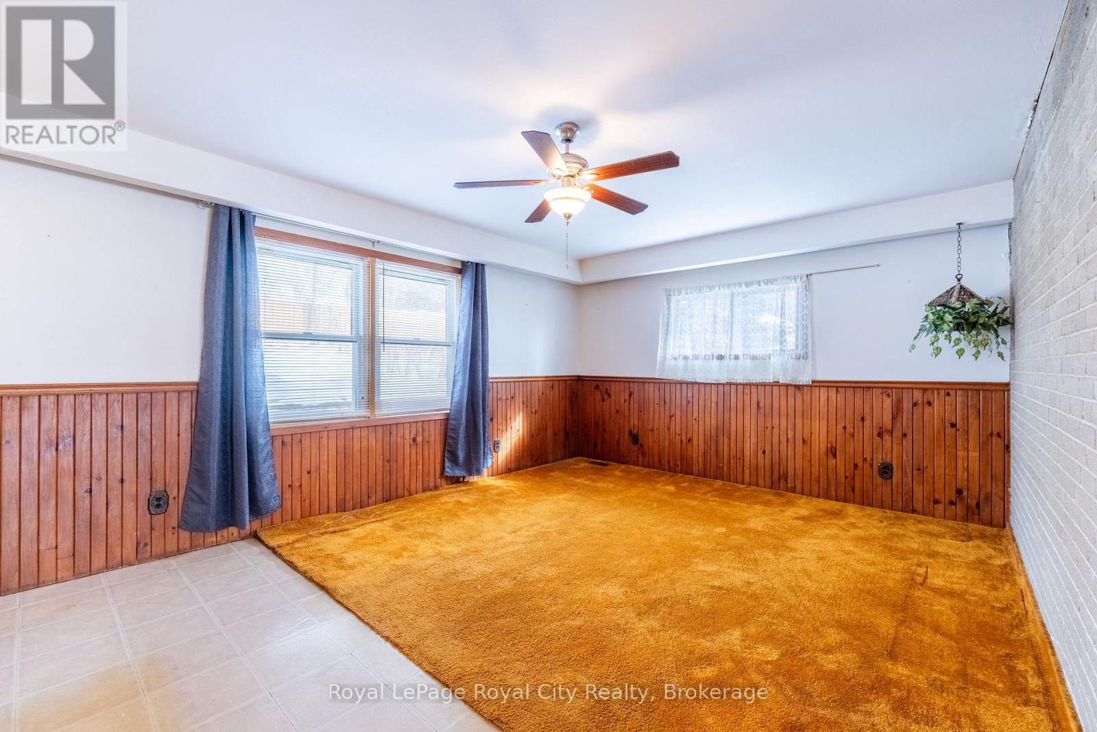 35 Dumbarton Street, Guelph, Ontario  N1E 3T4 - Photo 9 - X12740356