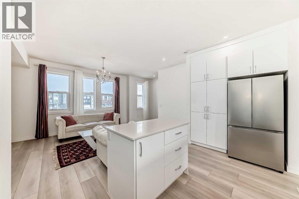 205, 33 Merganser Drive W, Chestermere, Alberta  T1X 2S2 - Photo 7 - A2281064