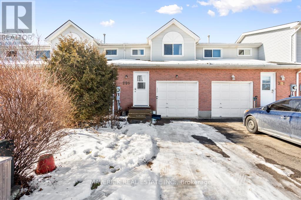 299 Beckett Road, Ingersoll, Ontario  N5C 3X5 - Photo 1 - X12740212