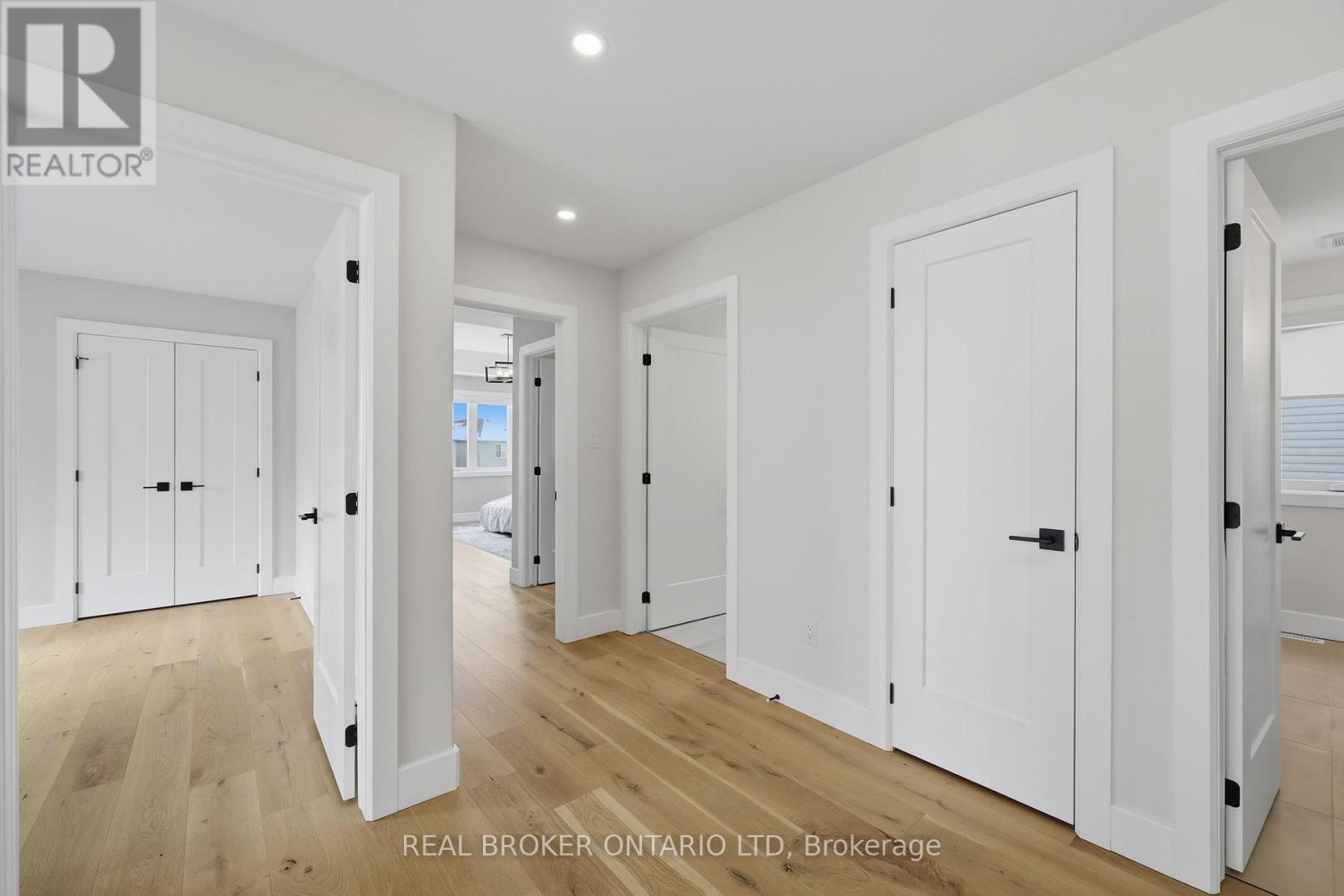 1600 Medway Park Drive, London North, Ontario  N6G 3W1 - Photo 29 - X12740378