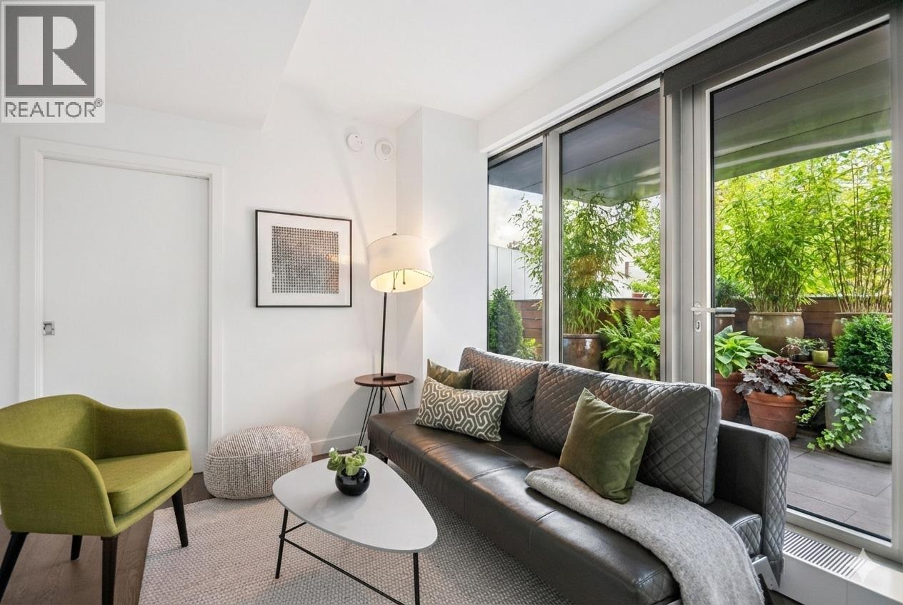 808 1480 Howe Street, Vancouver, British Columbia  V6Z 0G5 - Photo 3 - R3084573