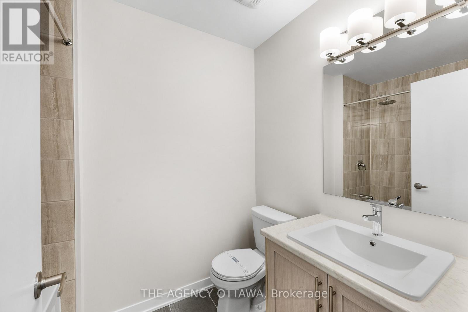 112 Ryan Reynolds Way, Ottawa, Ontario K4A 5T4 - Photo 22 - X12740364