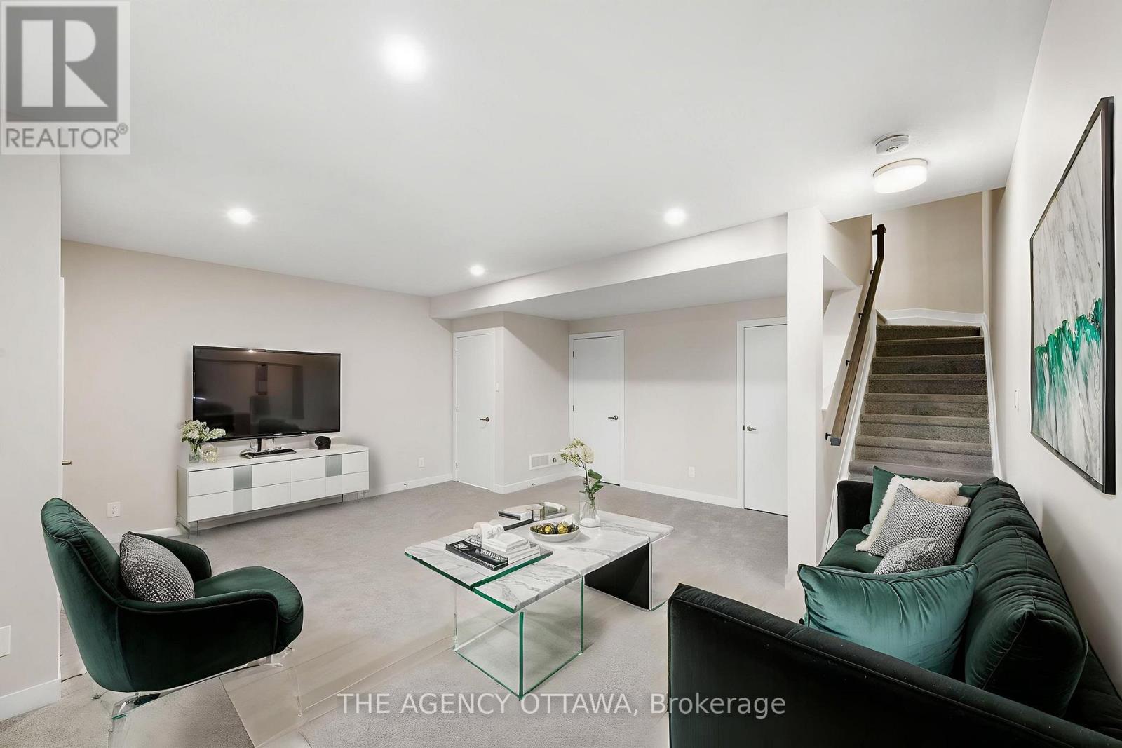 112 Ryan Reynolds Way, Ottawa, Ontario K4A 5T4 - Photo 32 - X12740364