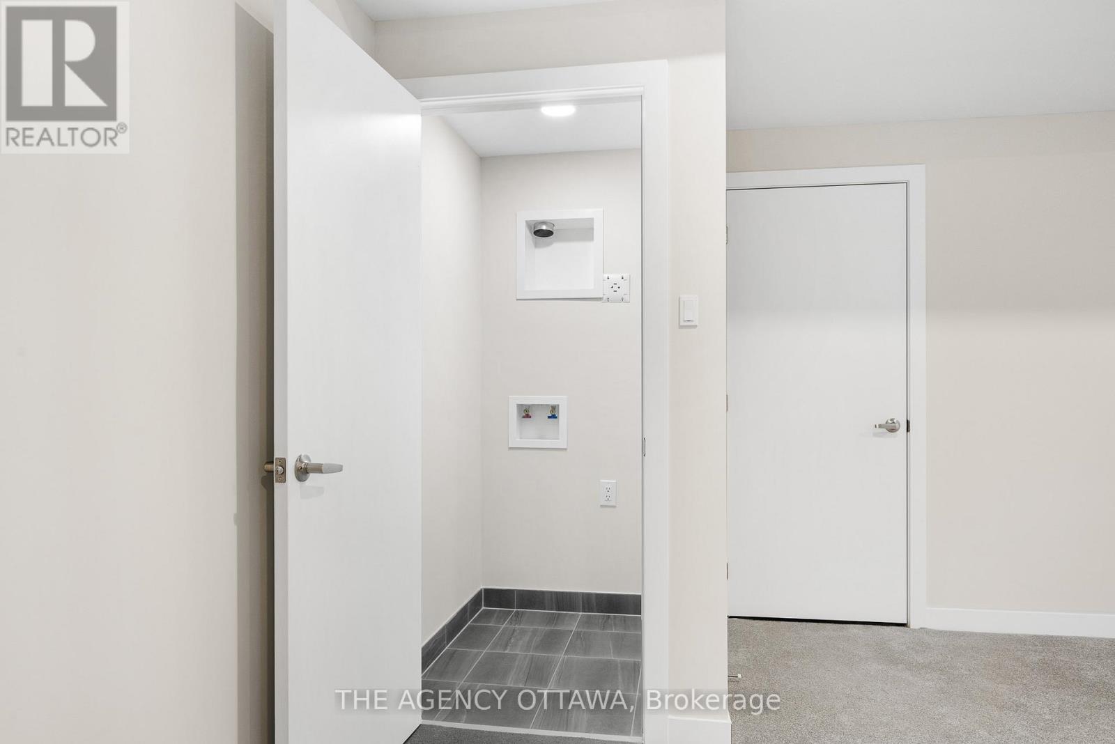 112 Ryan Reynolds Way, Ottawa, Ontario K4A 5T4 - Photo 33 - X12740364