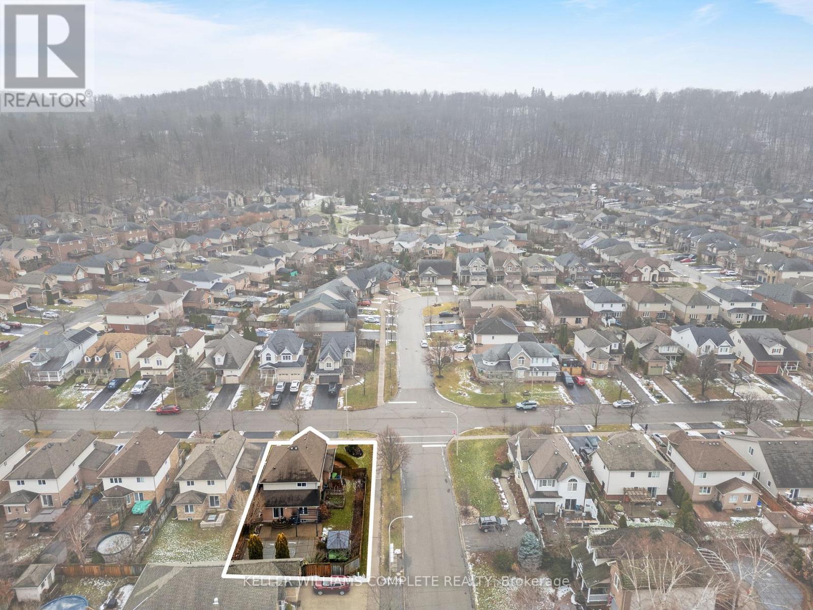 83 Udell Way, Grimsby, Ontario  L3M 5K9 - Photo 2 - X12739316