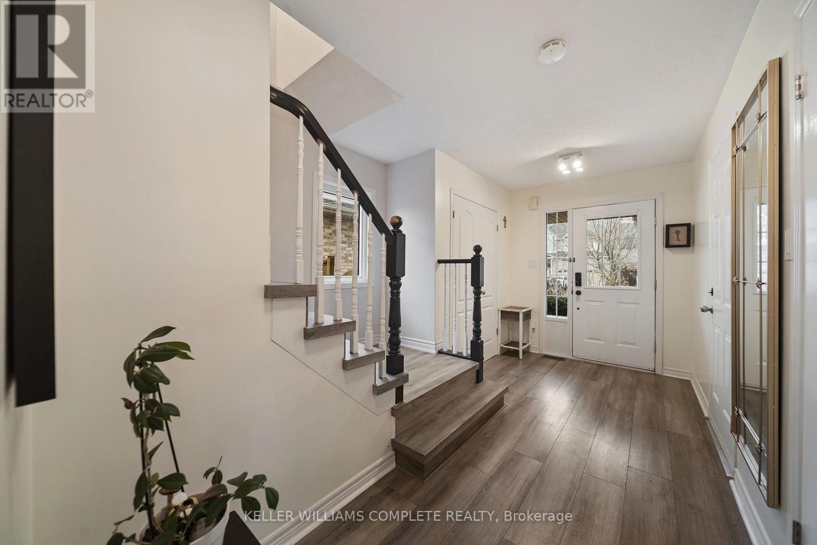 83 Udell Way, Grimsby, Ontario  L3M 5K9 - Photo 8 - X12739316