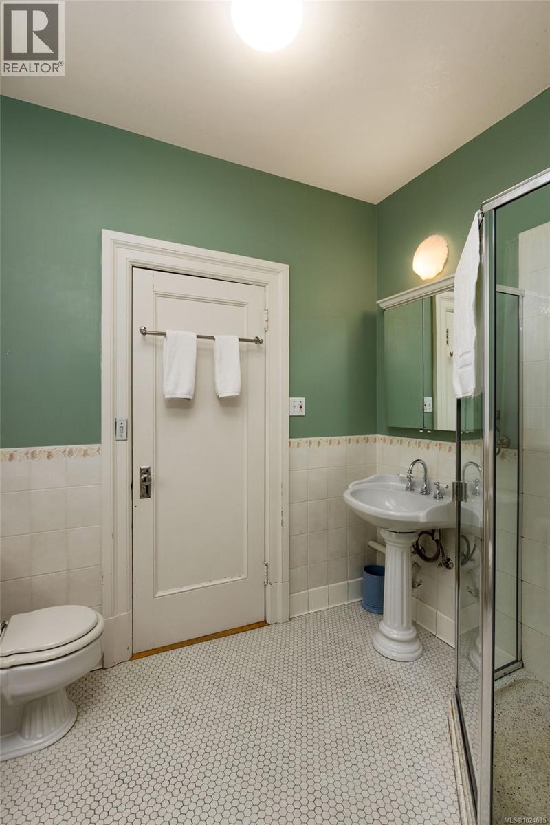 3175 Beach Dr, Oak Bay, British Columbia  V8R 6L7 - Photo 57 - 1024635