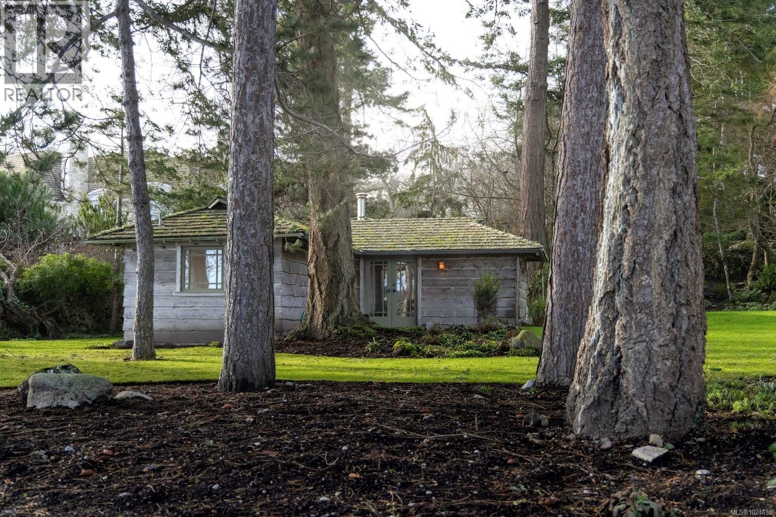 3175 Beach Dr, Oak Bay, British Columbia  V8R 6L7 - Photo 63 - 1024635