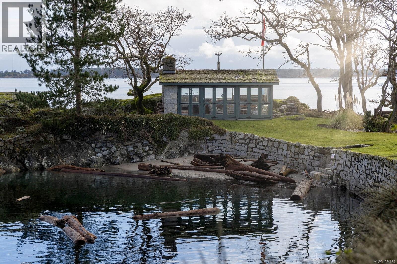 3175 Beach Dr, Oak Bay, British Columbia  V8R 6L7 - Photo 90 - 1024635