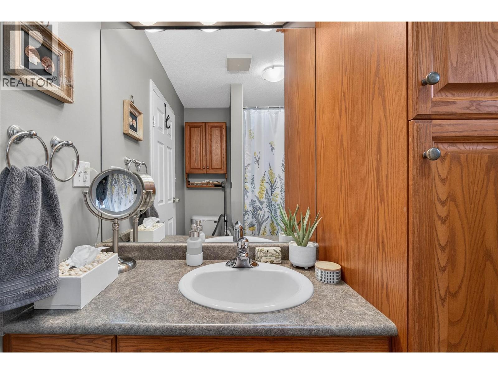 206 Falcon Avenue, Vernon, British Columbia  V1H 2A1 - Photo 13 - 10374278