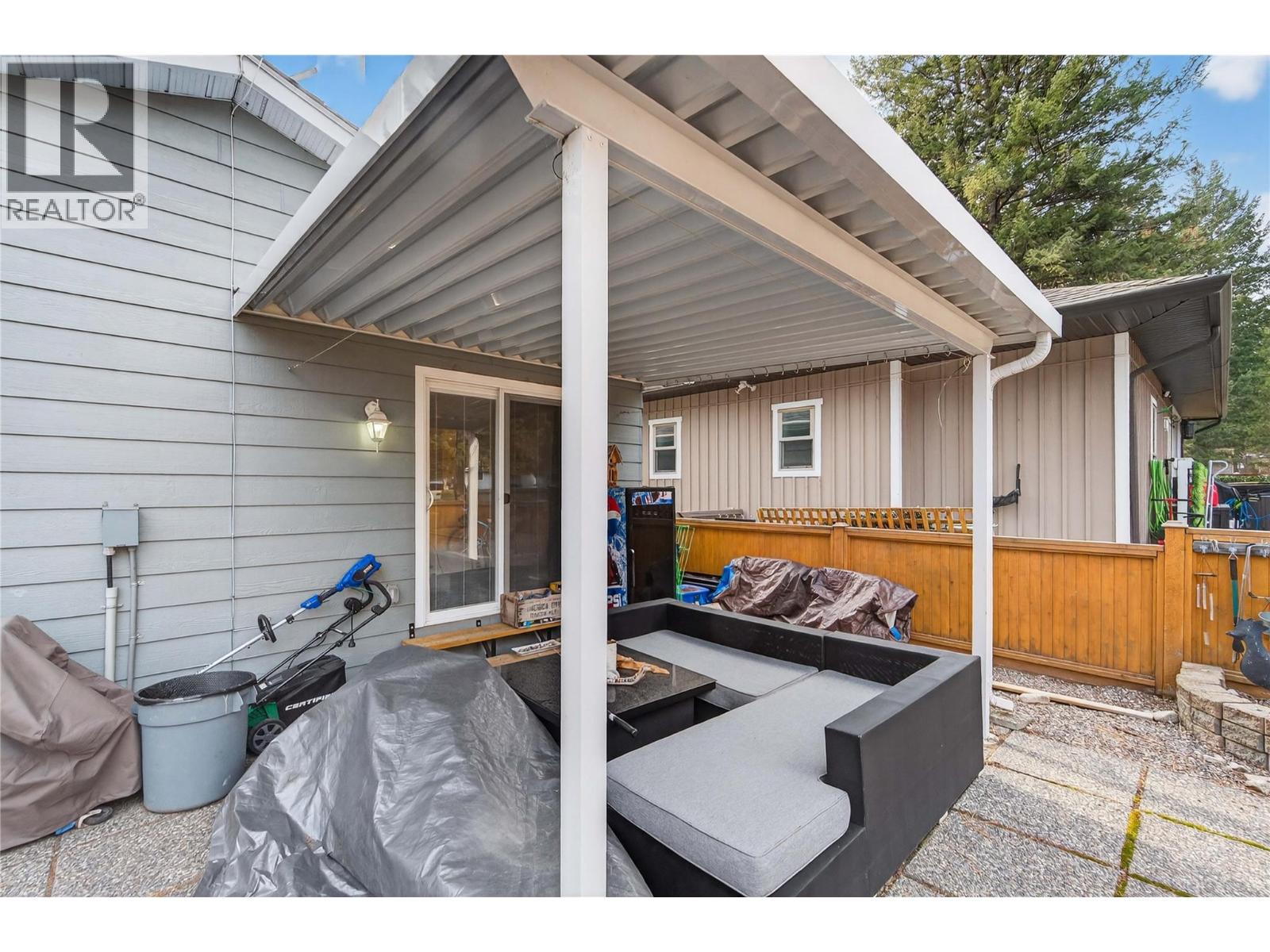 206 Falcon Avenue, Vernon, British Columbia  V1H 2A1 - Photo 38 - 10374278