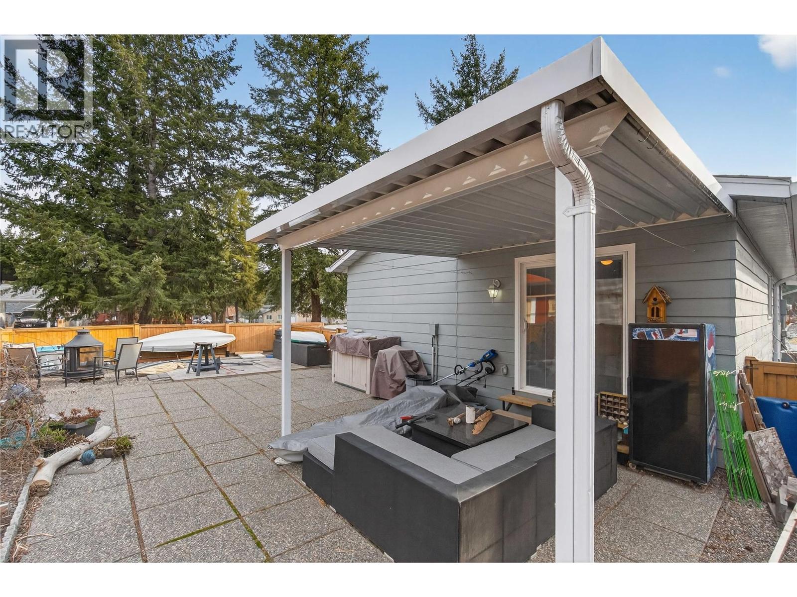 206 Falcon Avenue, Vernon, British Columbia  V1H 2A1 - Photo 40 - 10374278