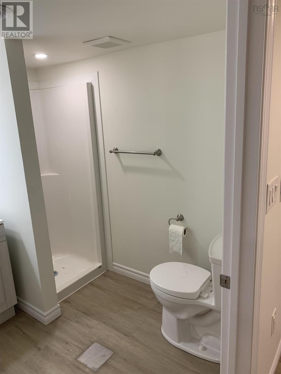 8a Marilyn Drive, Dartmouth, Nova Scotia  B2Y 3X8 - Photo 32 - 202601215