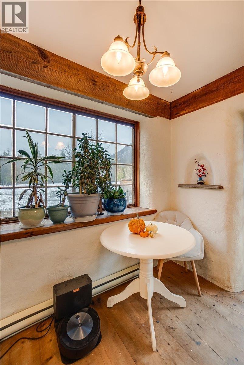 3918 Passmore Upper Road, Passmore, British Columbia V0G 2J0 - Photo 22 - 10373029