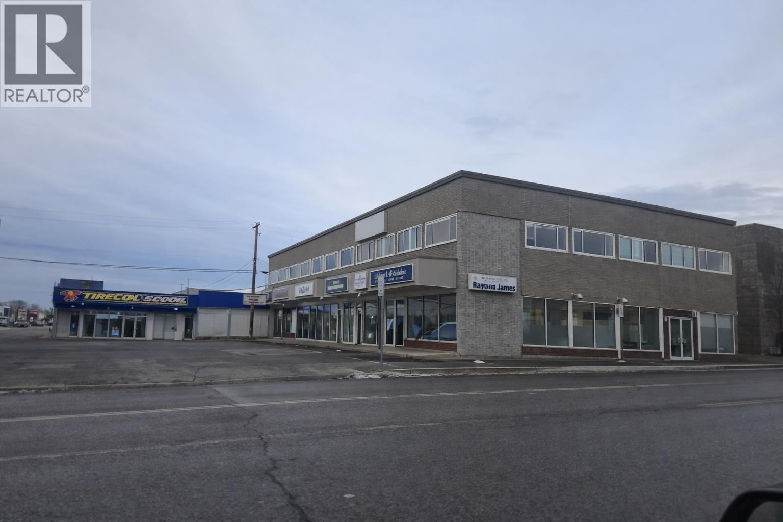 207 715 VICTORIA STREET, Prince George, British Columbia