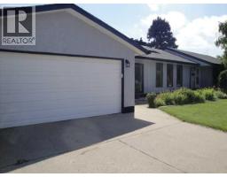 1611 24 Street S, Lethbridge, Alberta