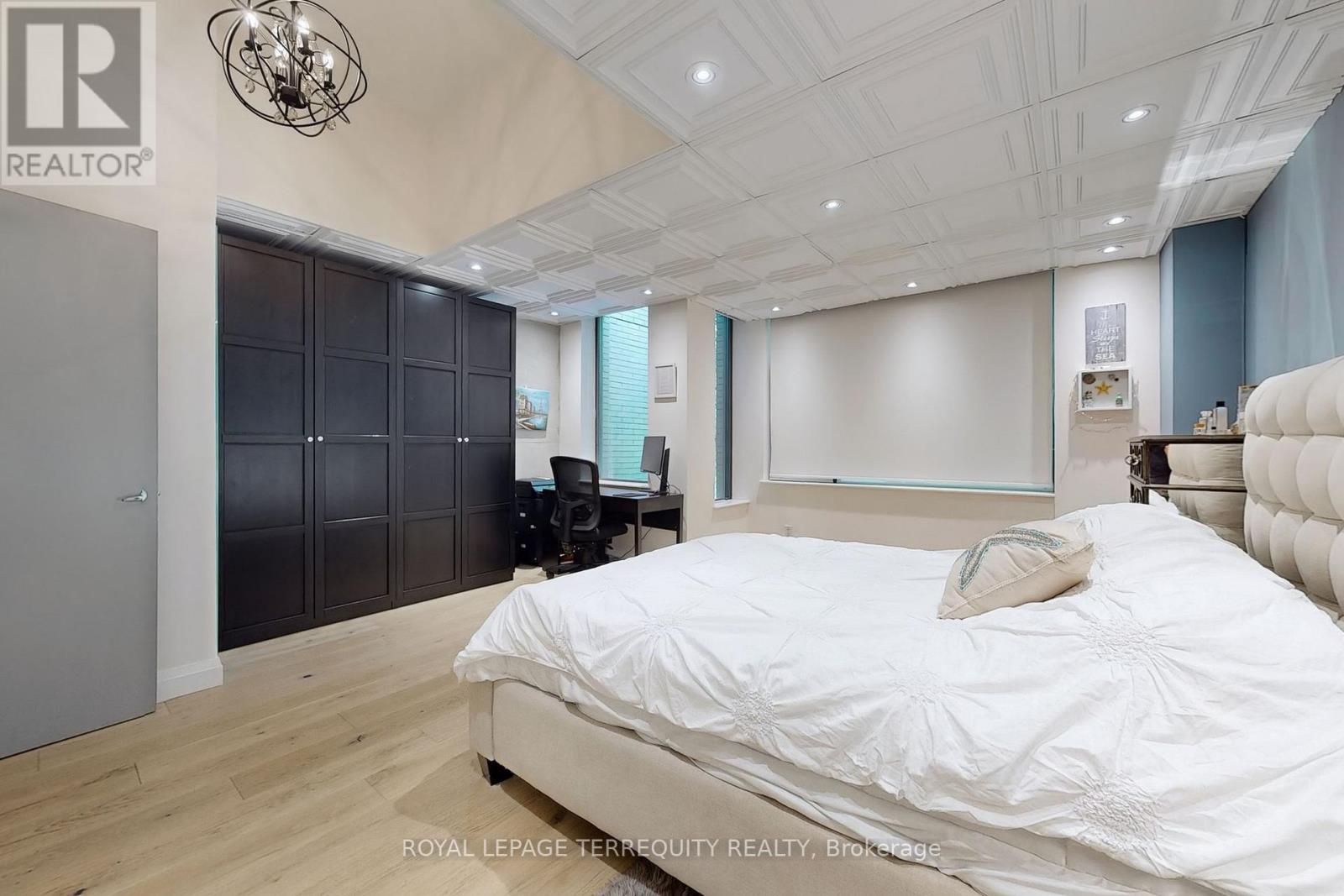 293 Mutual Street, Toronto, Ontario  M4Y 1X6 - Photo 17 - C12740198