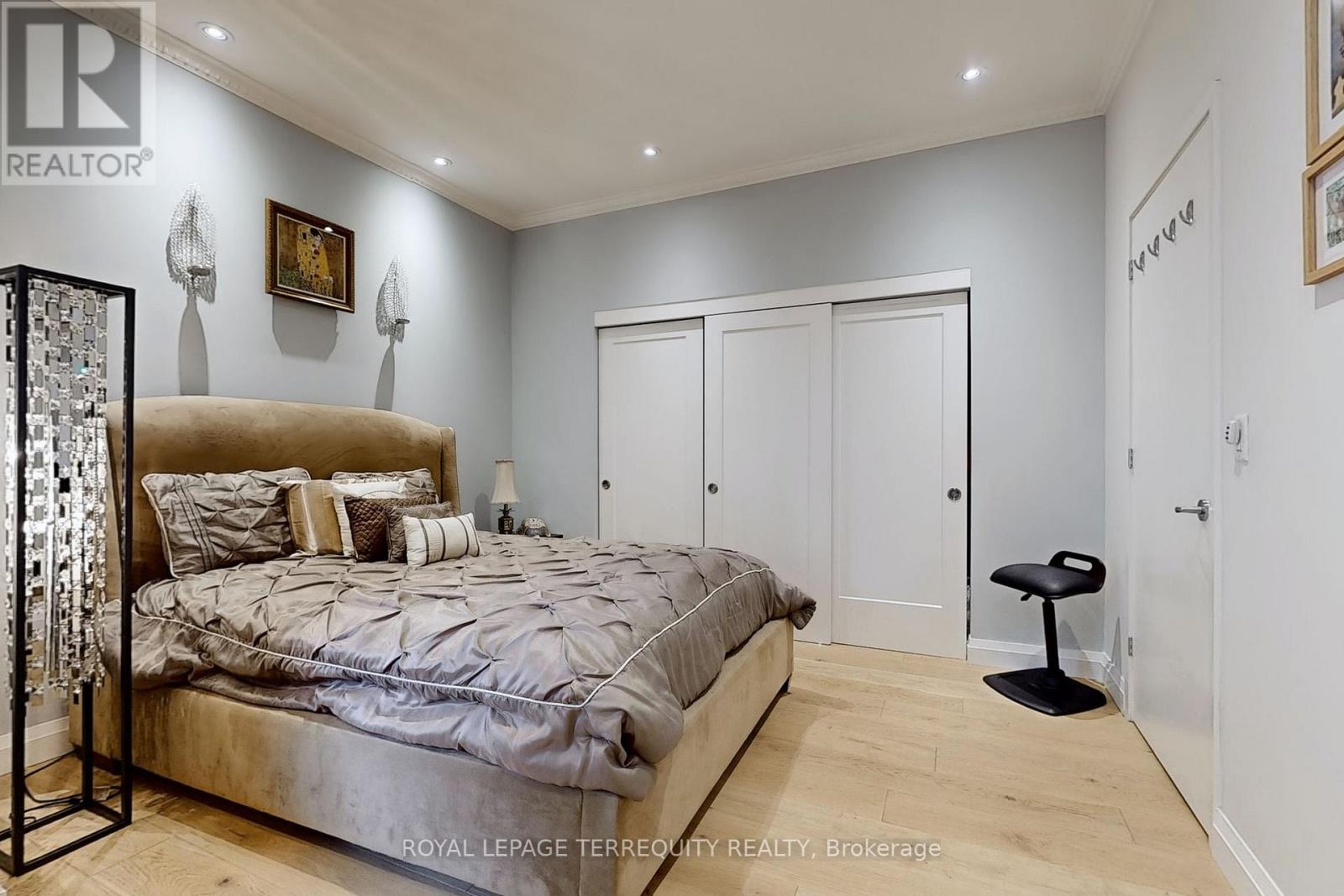 293 Mutual Street, Toronto, Ontario  M4Y 1X6 - Photo 19 - C12740198