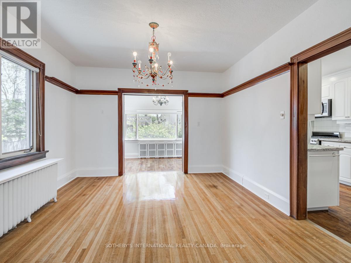 105 Hillsdale Avenue W, Toronto, Ontario  M5P 1G4 - Photo 5 - C12740284