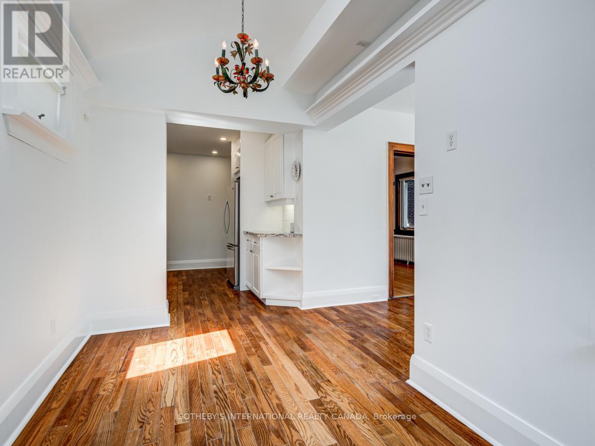 105 Hillsdale Avenue W, Toronto, Ontario  M5P 1G4 - Photo 8 - C12740284