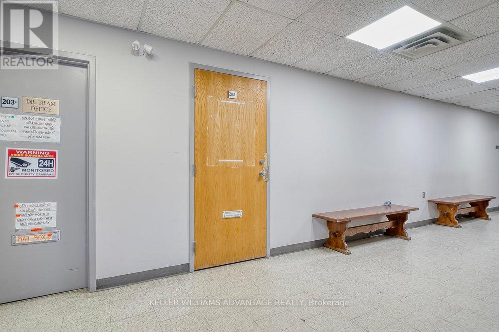 203b - 302 Spadina Avenue, Toronto, Ontario  M5T 2E7 - Photo 7 - C12740352