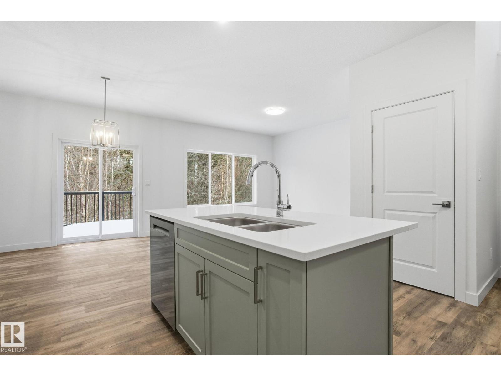 #19 5122 213a St Nw, Edmonton, Alberta T6M 1M6 - Photo 11 - E4471500