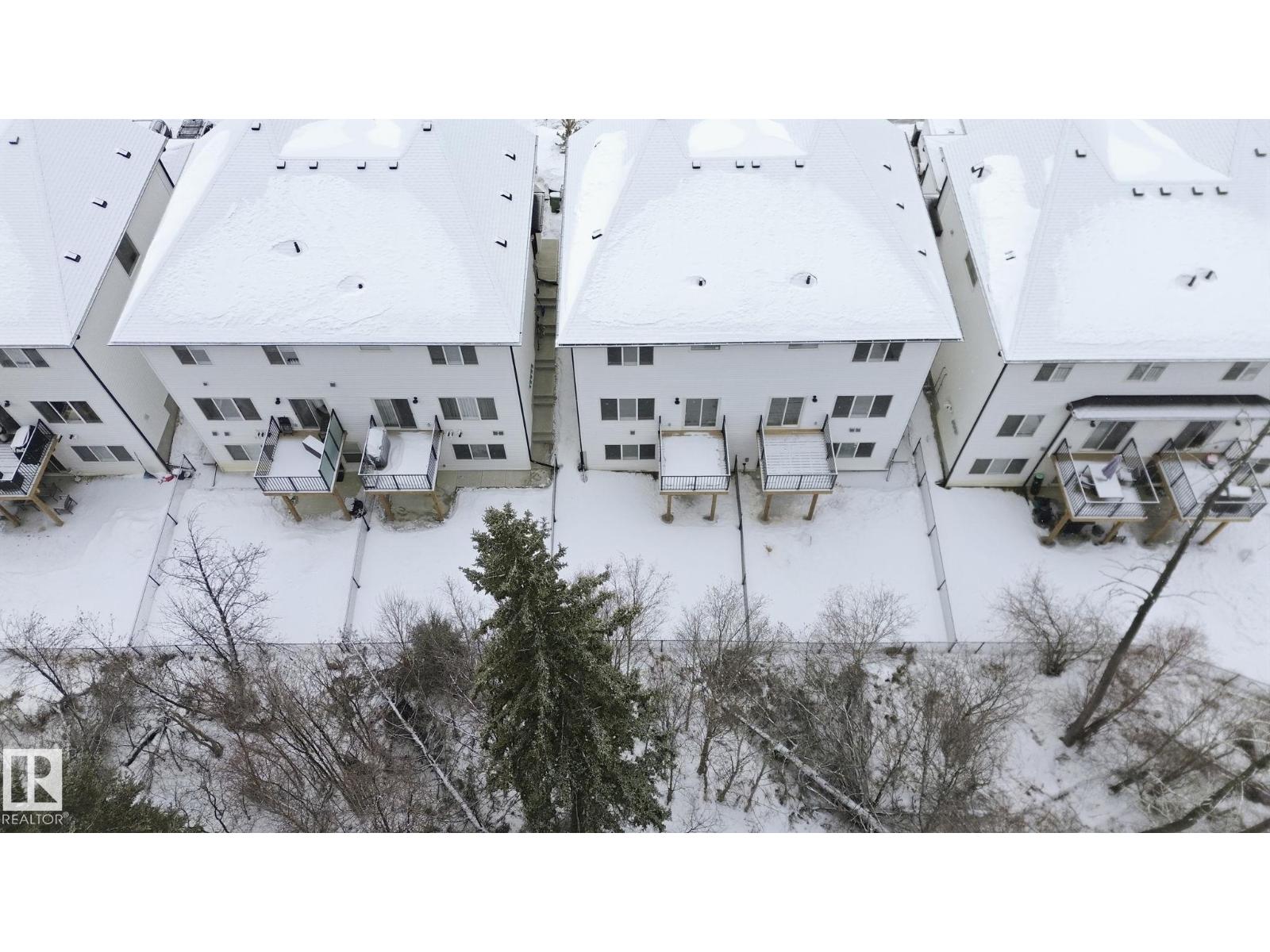 #19 5122 213a St Nw, Edmonton, Alberta T6M 1M6 - Photo 2 - E4471500