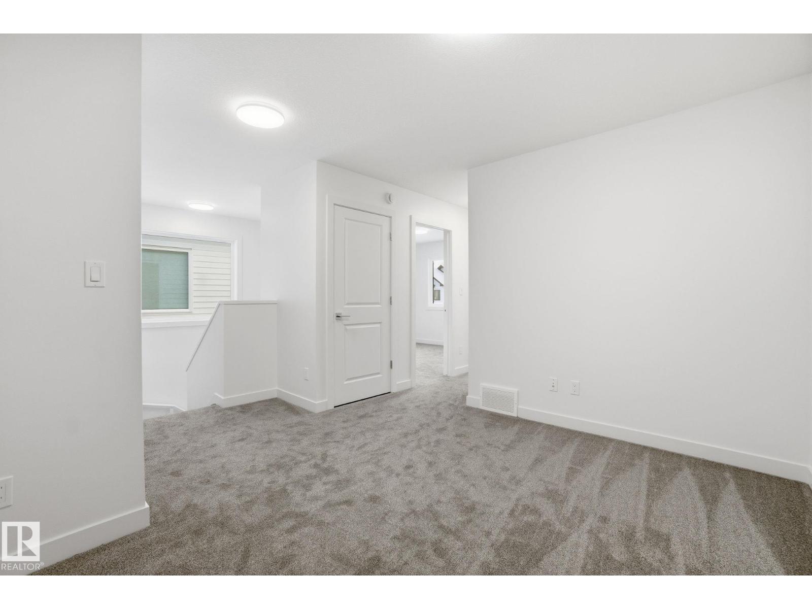 #19 5122 213a St Nw, Edmonton, Alberta T6M 1M6 - Photo 25 - E4471500