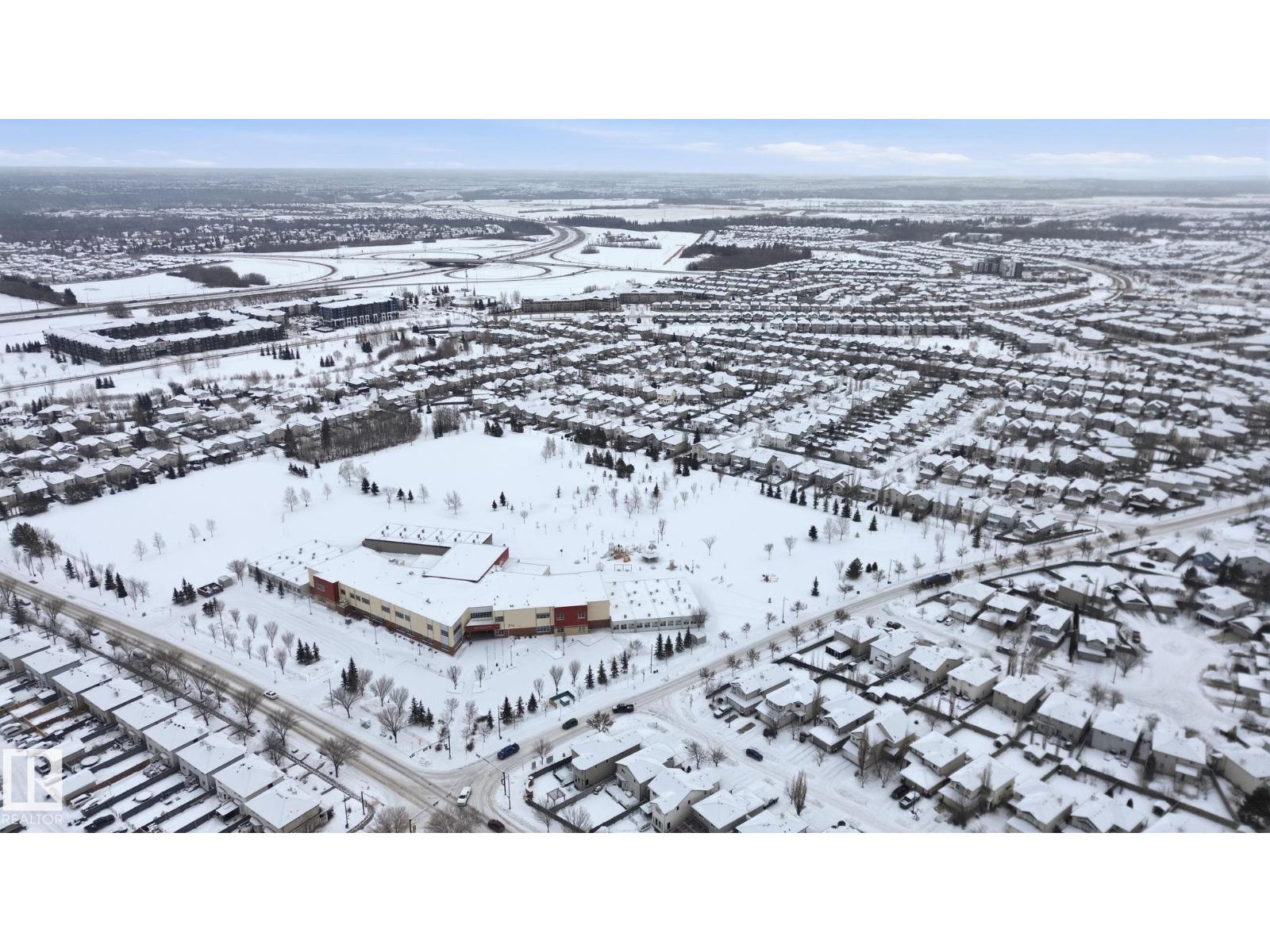 #19 5122 213a St Nw, Edmonton, Alberta T6M 1M6 - Photo 61 - E4471500