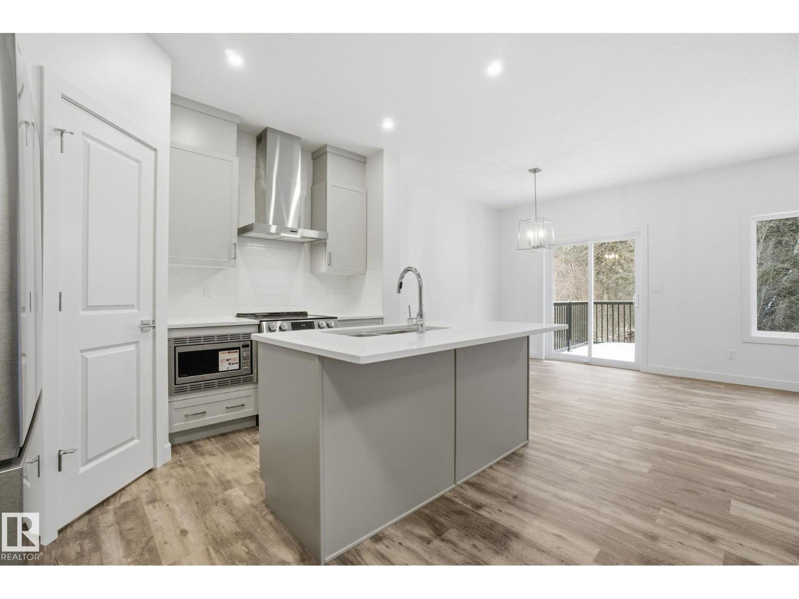 #19 5122 213a St Nw, Edmonton, Alberta T6M 1M6 - Photo 8 - E4471500