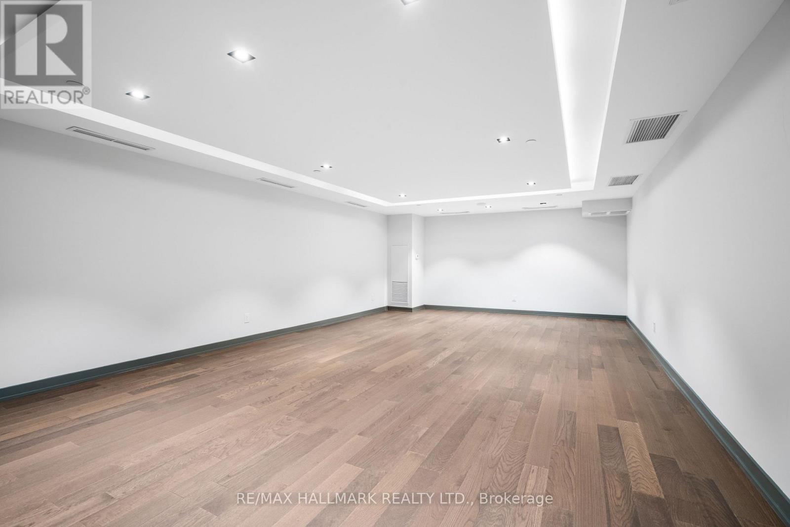 Ground Floor Meeting Room - 1350 Kingston Road, Toronto, Ontario  M1N 1C8 - Photo 2 - E12740216