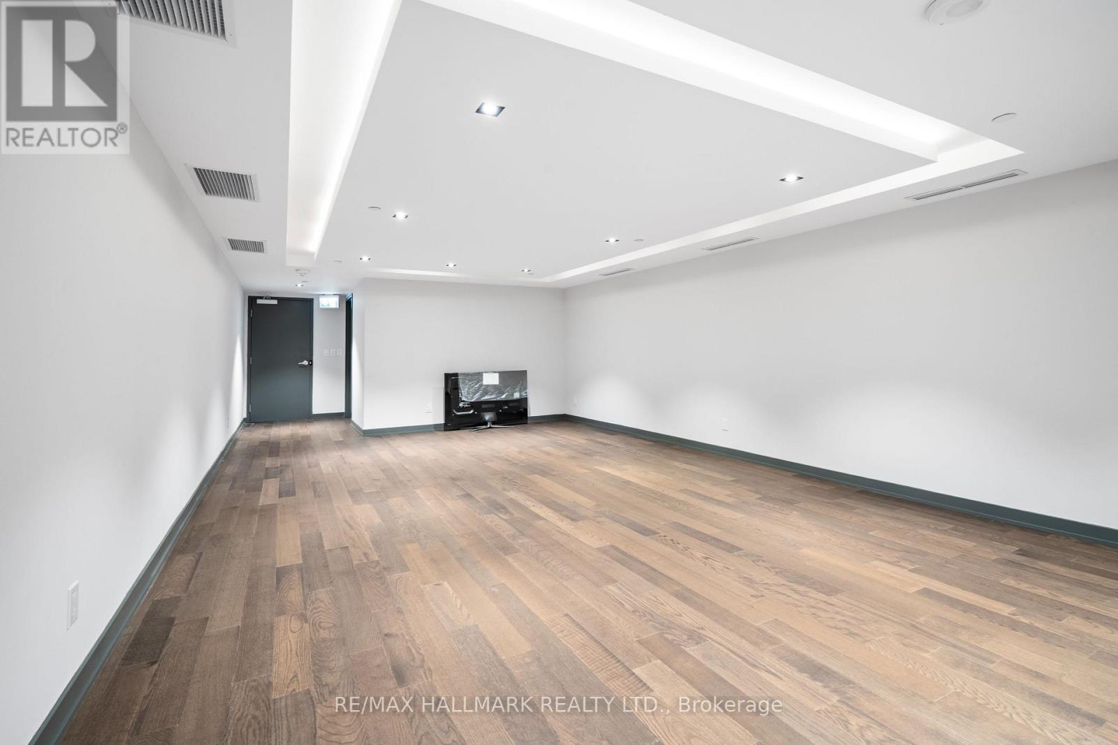 Ground Floor Meeting Room - 1350 Kingston Road, Toronto, Ontario  M1N 1C8 - Photo 3 - E12740216