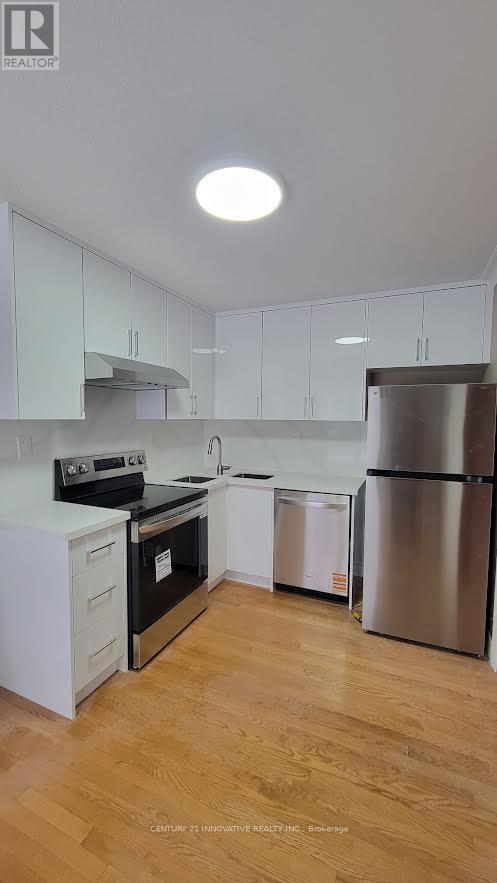 83 Thickson Road N, Whitby, Ontario  L1N 8W8 - Photo 4 - E12740228