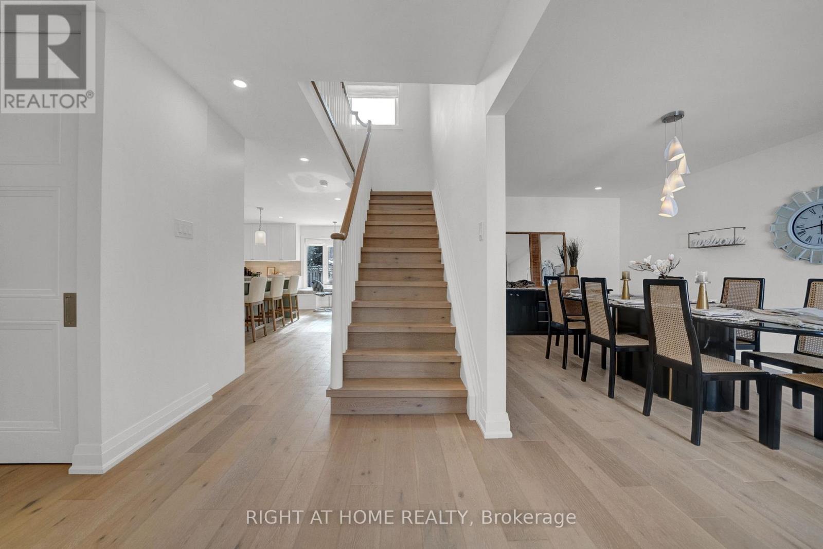 527 Beech Street E, Whitby (Pringle Creek), Ontario  L1N 7R1 - Photo 3 - E12740236