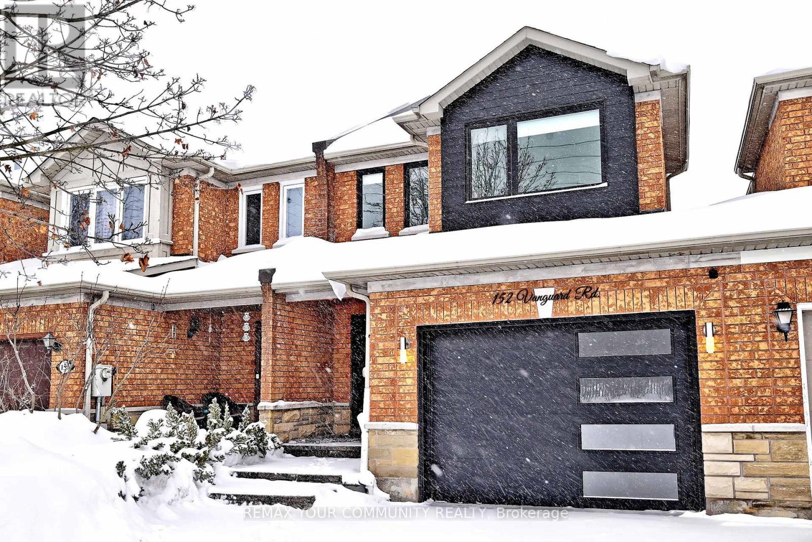 152 Vanguard Road W, Vaughan, Ontario  L4K 5G8 - Photo 2 - N12740310